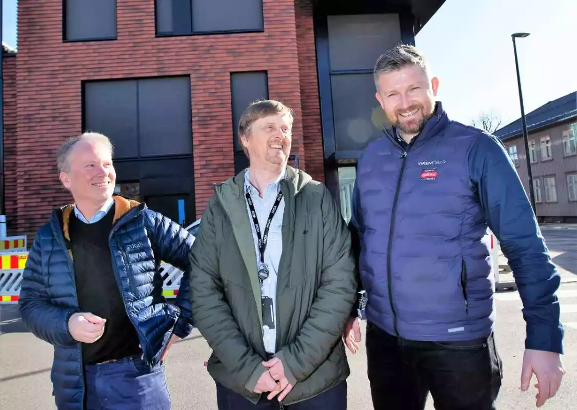 Viken Fiber, Vow og Advania